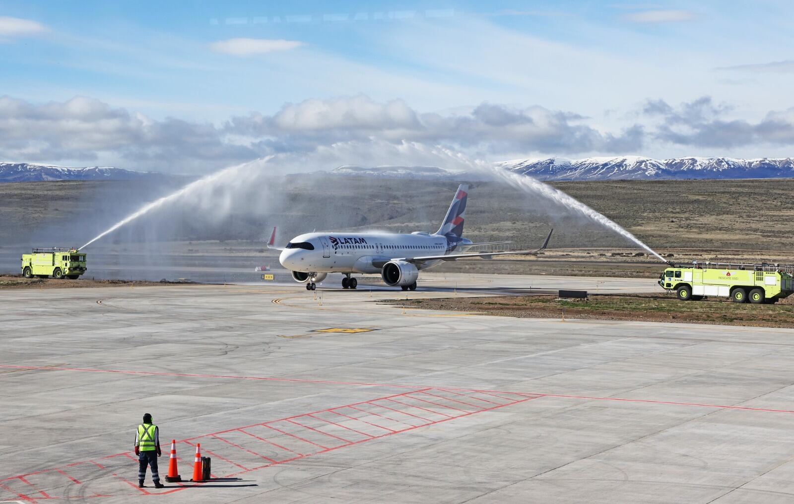Aumenta su capacidad en 250%: Así es el moderno y renovado terminal del Aeropuerto Balmaceda