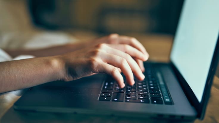 “Hay un problema de diseño”: auditoría a Becas Chile detecta 488 beneficiarios en incumplimiento y reabre debate sobre el programa