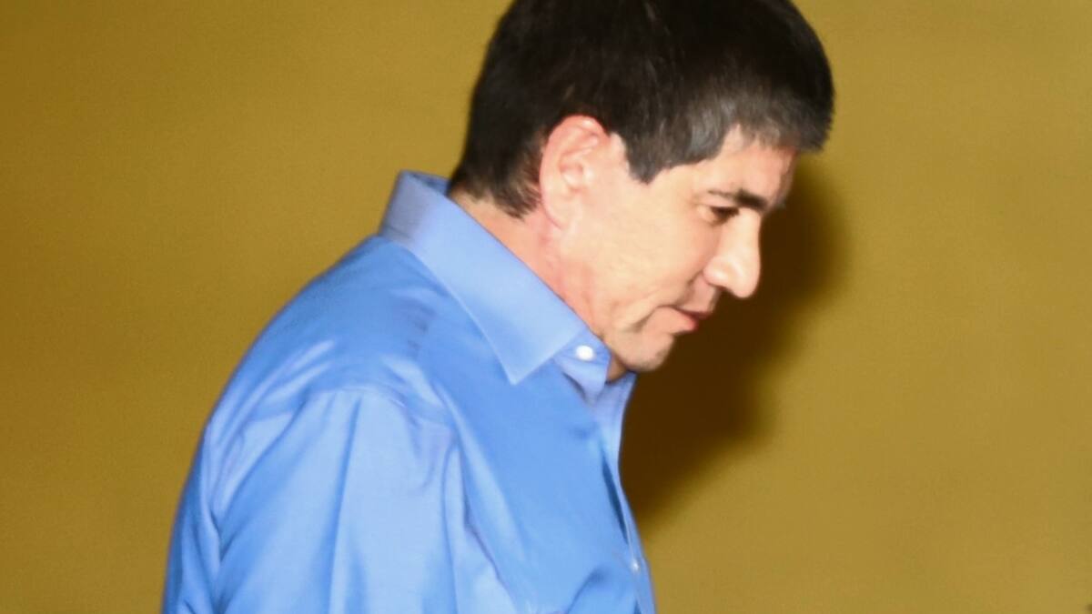 Arresto domiciliario de Manuel Monsalve: Comité de vecinos del condominio toma medidas ante rechazo por su estancia