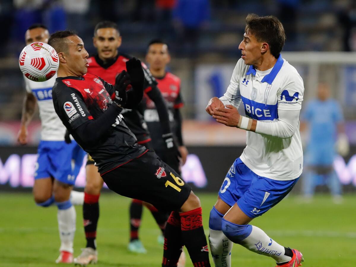 RESUMEN | Universidad Católica reaccionó a tiempo para rescatar un empate ante Ñublense