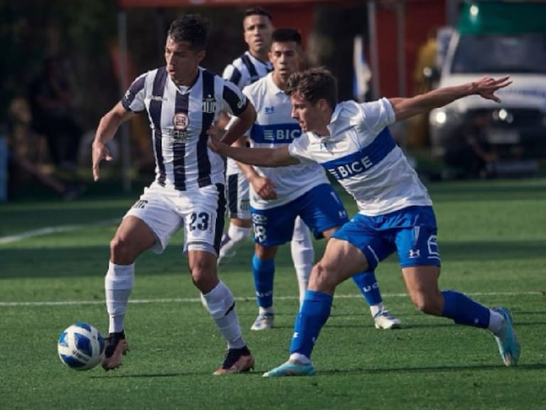 Universidad Católica obtuvo su segundo triunfo consecutivo tras derrotar a Talleres de Córdoba de Argentina