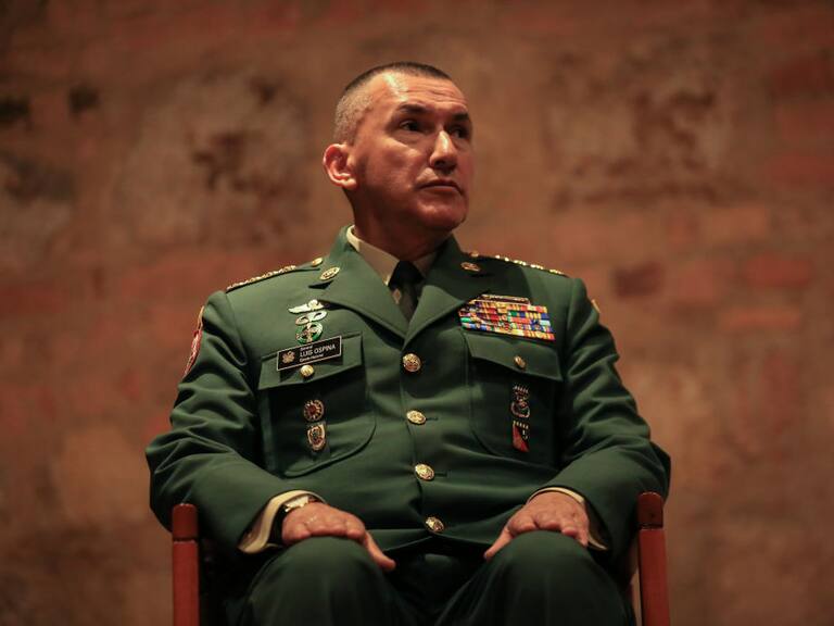 Comandante general del Ejército de Colombia, Luis Ospina, en acto en Bogotá
