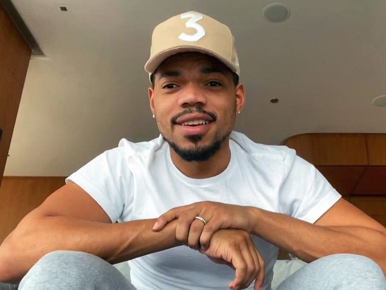 Chance the Rapper es duramente criticado en redes sociales por celebrar la victoria de Joe Biden