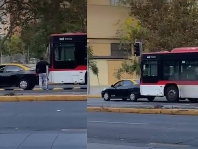 “¡Trata de chocarme!”: pelea entre choferes termina con taxi arrastrado por la Alameda