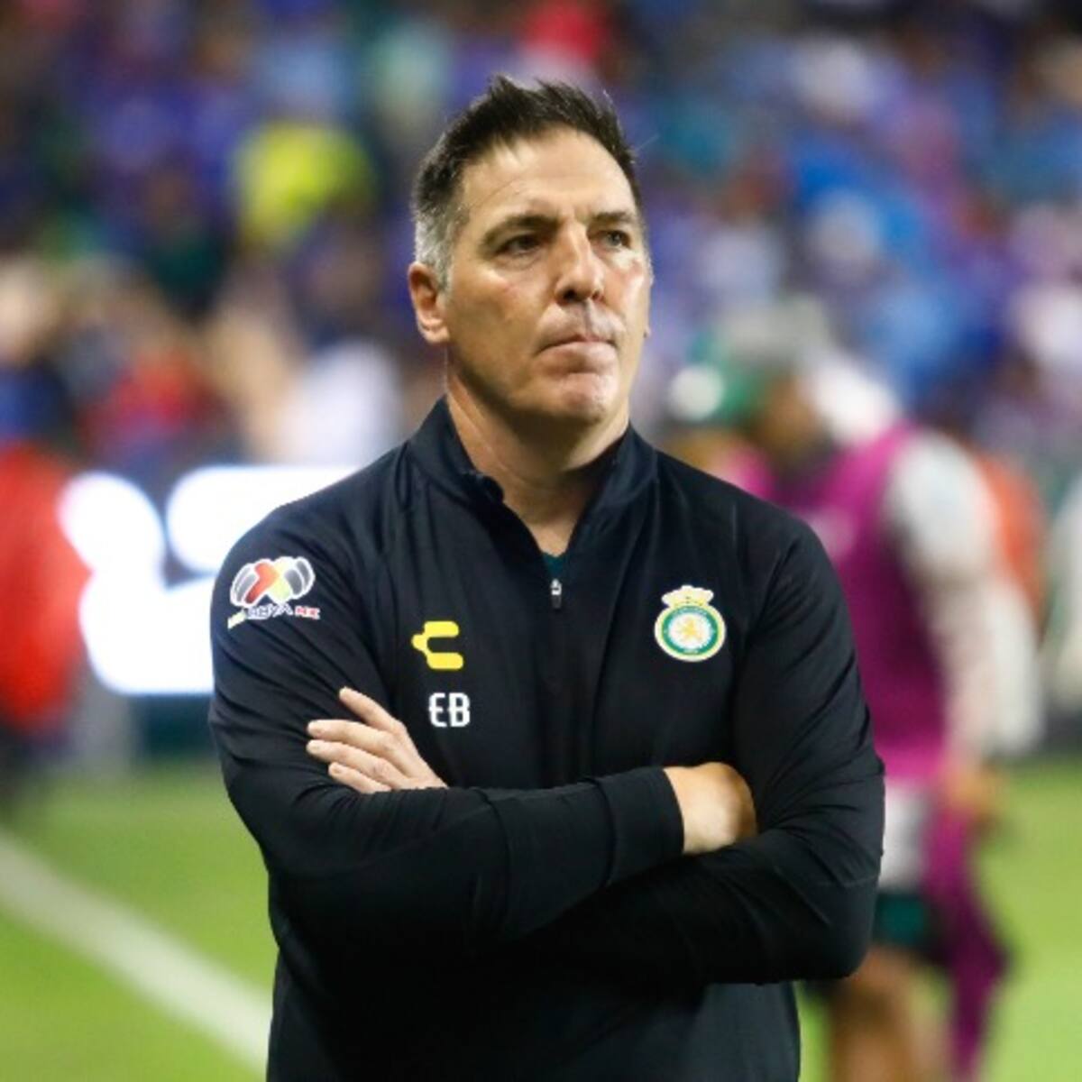 Tras fichar a James, aseguran que el León de Berizzo irá por esta figura de la selección chilena