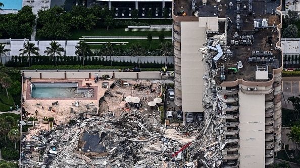derrumbe de edificio en miami