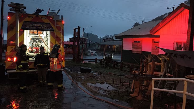 Emergencia Los Lagos: desborde de río y remociones en masa dejan personas aisladas y albergadas