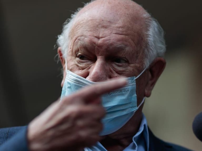 Ricardo Lagos: «No acepto interpretaciones baladíes de lo que dije, porque también está el voto en blanco»