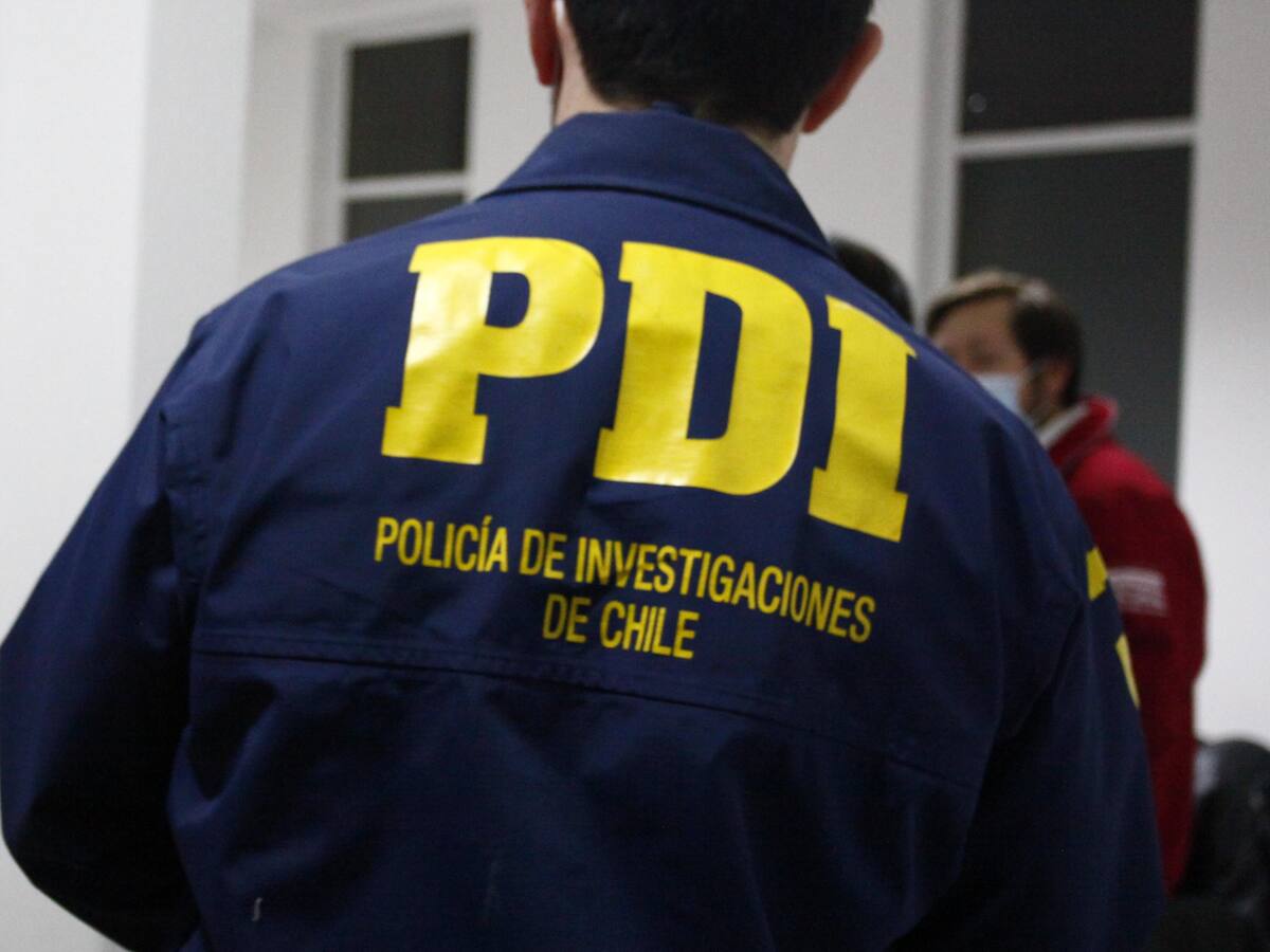 A cuadras de La Moneda: Robaron computadores y documentos desde la Seremi de Salud de la RM