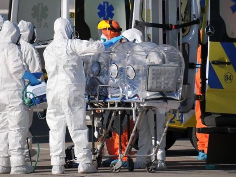 Servicio de Salud Metropolitano Central: Más de 200 pacientes han sido trasladados desde la RM a otras ciudades del país