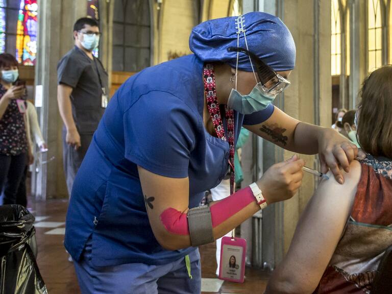 vacunación masiva contra el covid-19