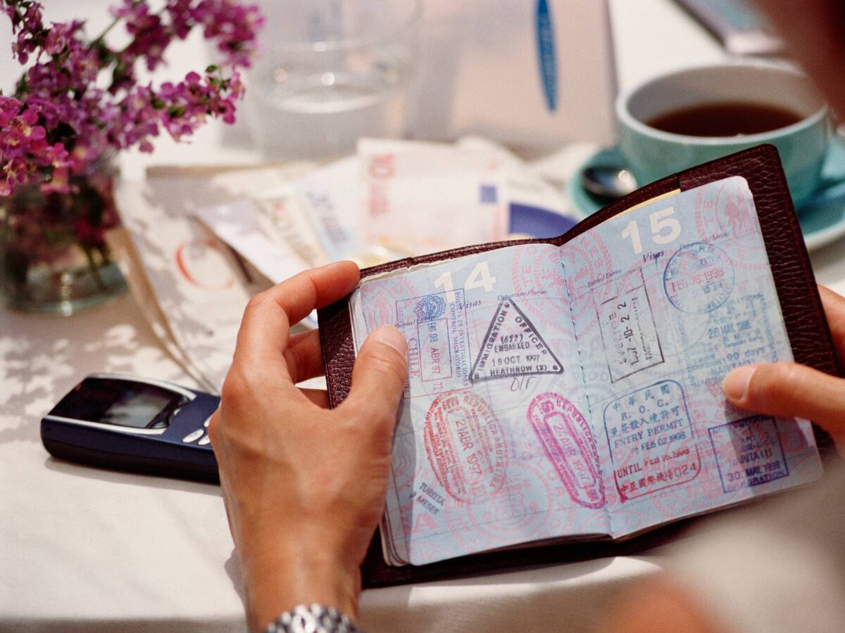 Working Holiday: conoce los 5 países con más cupos para los chilenos, cómo postular y cuáles son los sueldos