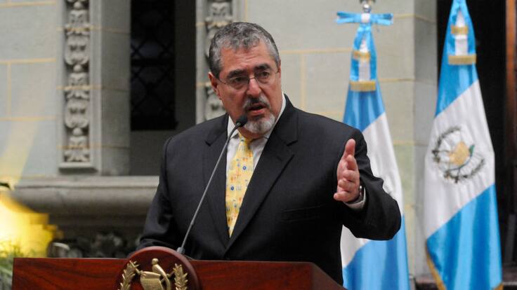 Corte Constitucional de Guatemala autoriza la suspensión del partido del nuevo presidente