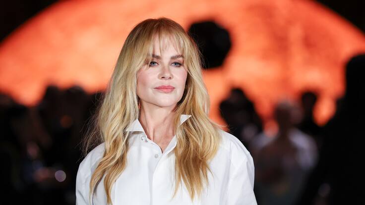 ¿Tenía antojo de un desayuno magallánico?: Nicole Kidman visitó Punta Arenas y publicó foto en emblemática plaza