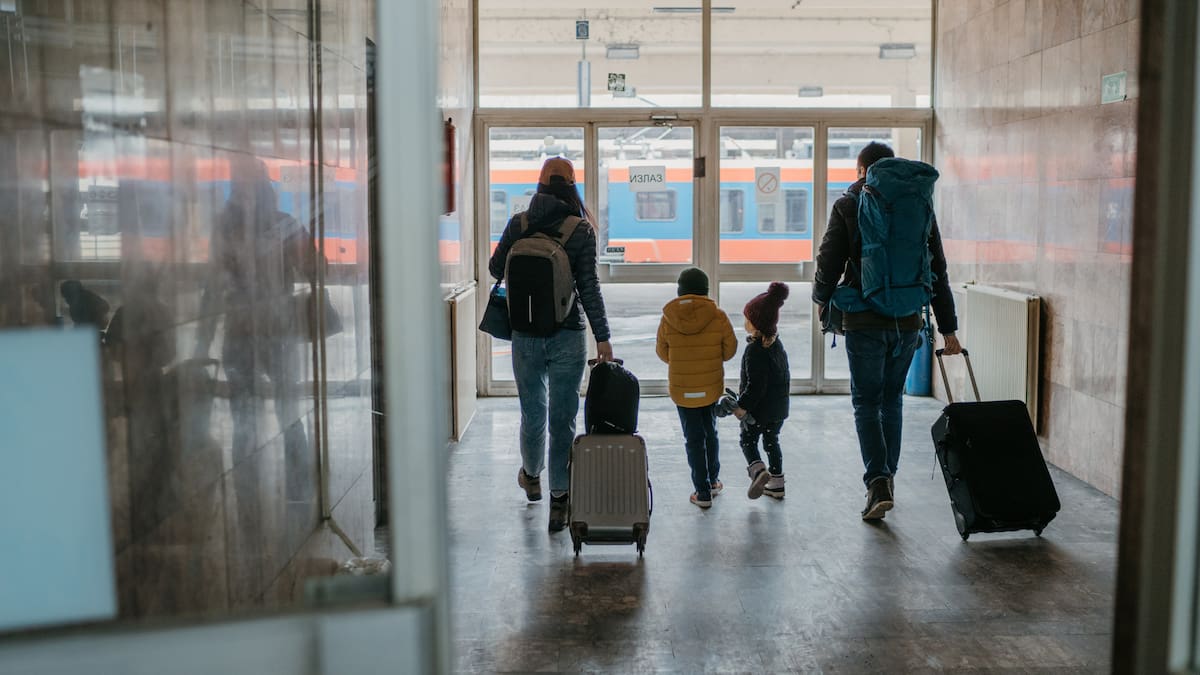 Europa endurece su política migratoria: Parlamento aprueba centros de deportación fuera de la UE