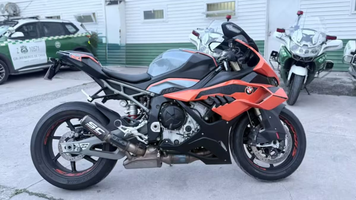 Hasta 176 km/h y una carrera entre motos: fiscalizaciones dejan cinco detenidos en autopistas de la RM