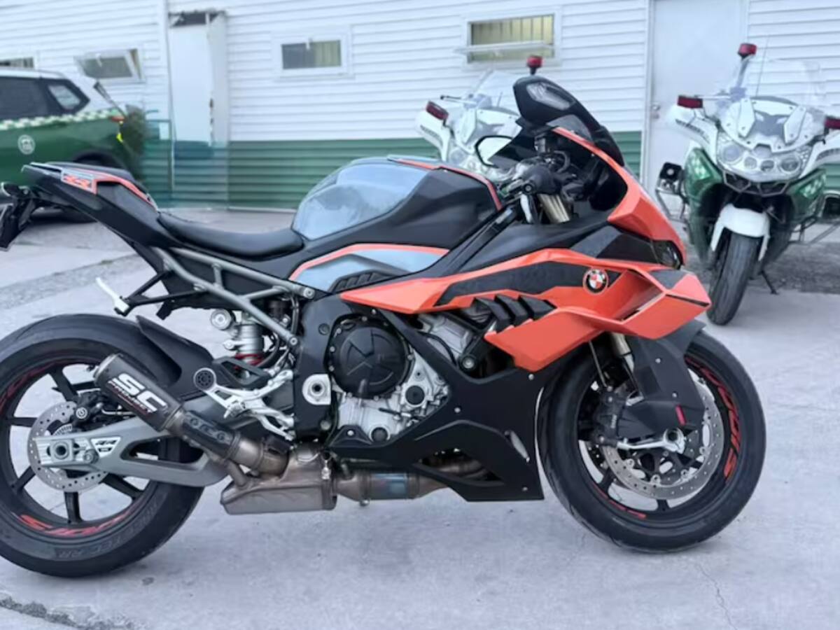 Hasta 176 km/h y una carrera entre motos: fiscalizaciones dejan cinco detenidos en autopistas de la RM