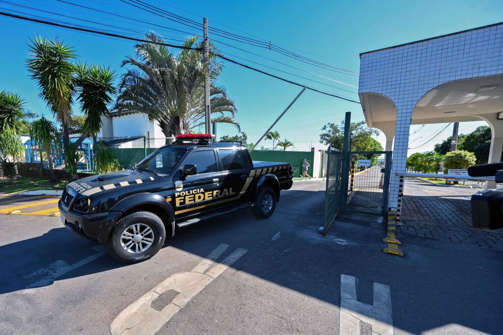 La policía en el condominio de la familia Bolsonaro en Brasilia