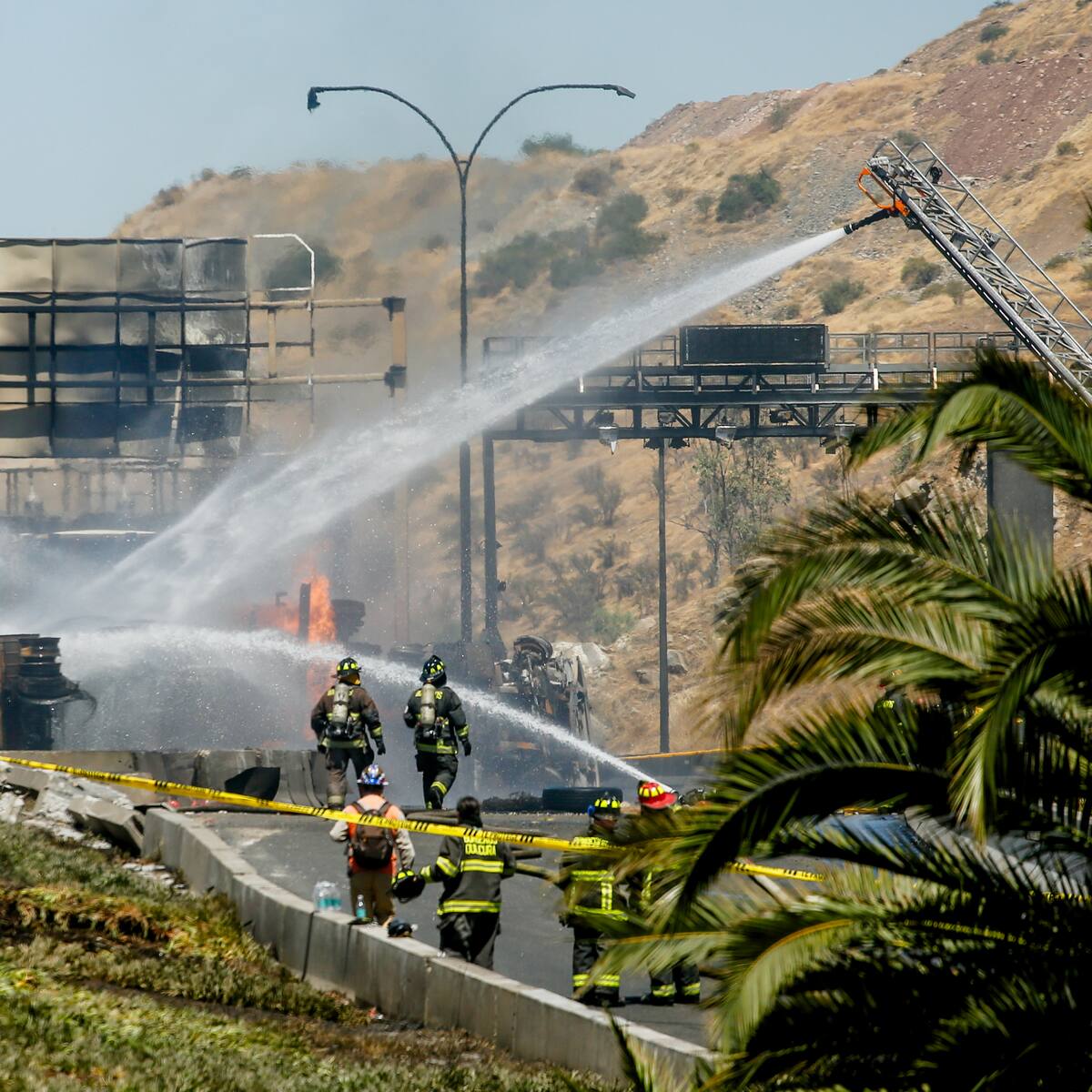Aumentan a 12 las víctimas fatales tras explosión en Renca: cinco personas se mantienen en riesgo vital