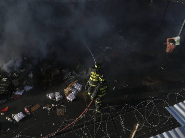 Decretan arresto domiciliario contra mujer acusada de causar incendio que consumió 40 hectáreas