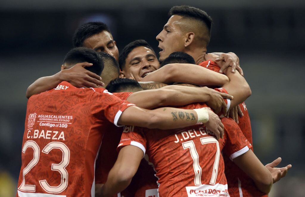 Claudio Baeza y Juan Delgado en el Necaxa