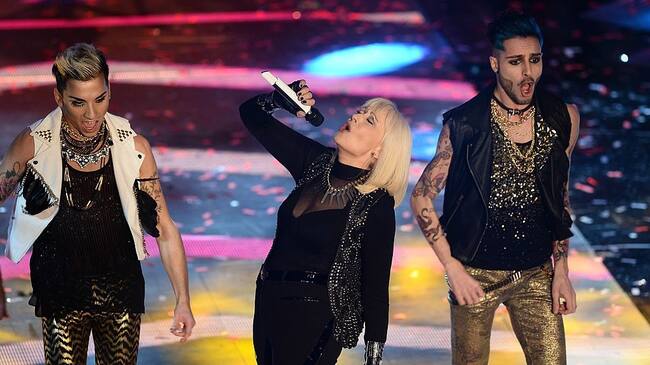 SANREMO, ITALY - FEBRUARY 18: Raffaella Carra attends opening night of the 64th Festival di Sanremo 2014 at Teatro Ariston on February 18, 2014 in Sanremo, Italy. (Photo by Daniele Venturelli/Getty Images)