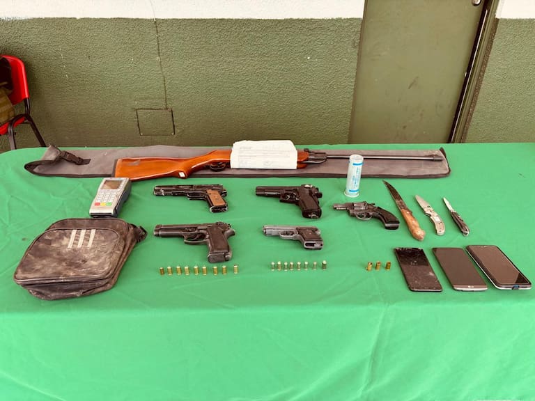 Armas encontradas por Carbineros en San Ramón