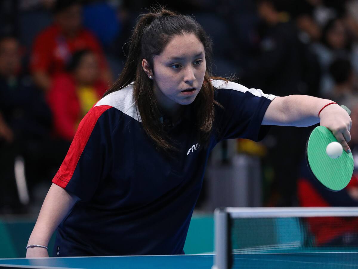 Florencia Pérez aseguró medalla para Chile en París 2024: disputará las semifinales del para tenis de mesa