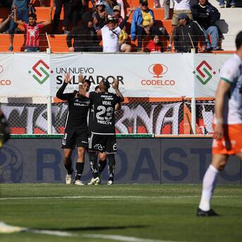 Colo Colo vence a Cobresal en El Salvador por la fecha 11 del Campeonato Nacional 2024