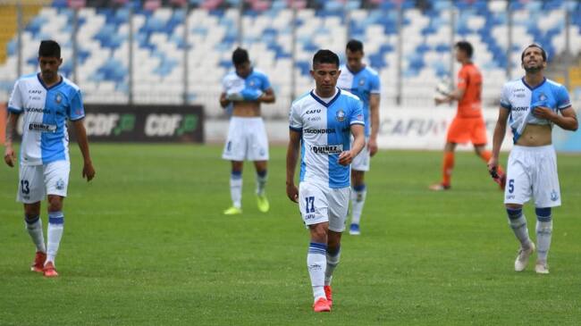 6 DE SEPTIEMBRE 2020 / ANTOFAGASTA Jugadores de Antofagasta en lamento, durante el partido valido por la novena fecha del Campeonato Nacional AFP Plan Vital 2020, entre Club Deportes Antofagasta vs Audax Italiano, disputado en el Estadio Calvo y Bascuñan.
FOTO: CAMILO ALFARO/AGENCIAUNO