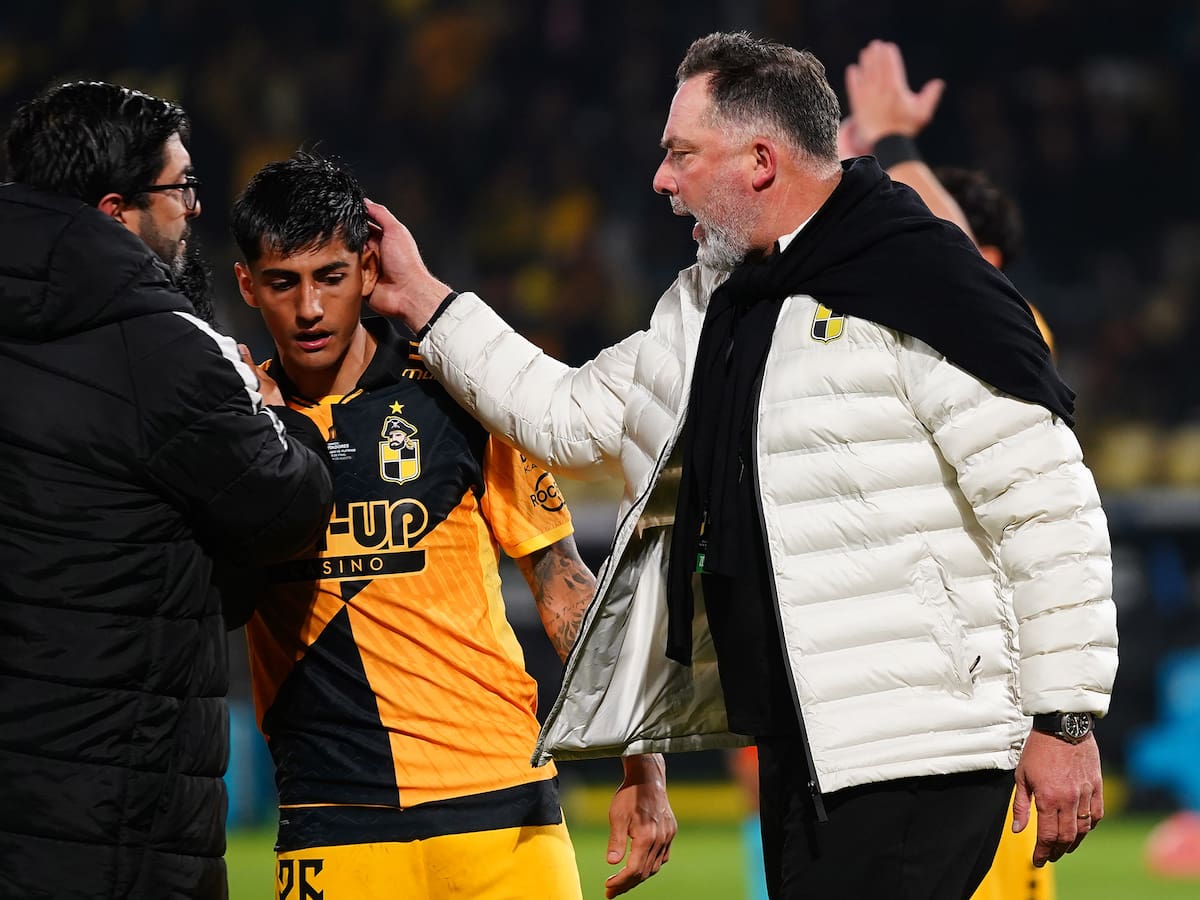 Caputto emociona a Coquimbo con su mensaje tras caer en Libertadores: “He visto gente sufrir, les agradezco de corazón”