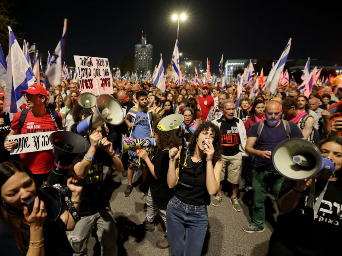 Miles de personas protestan contra primer ministro de Israel: exigen elecciones anticipadas y el retorno de rehenes