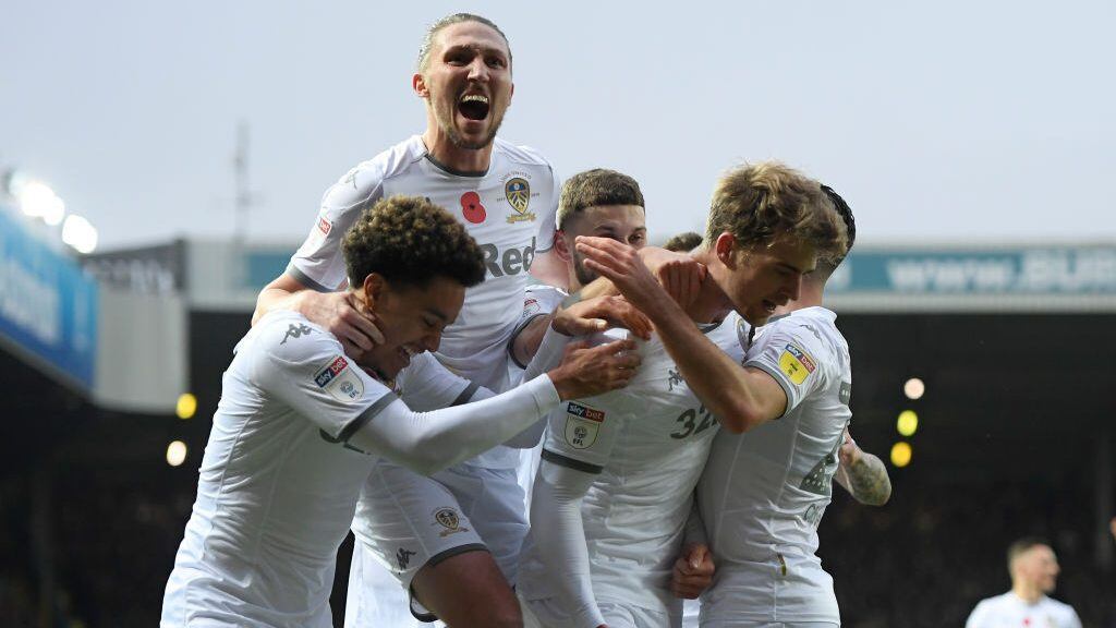 LEEDS, ENGLAND - NOVEMBER 09: Patrick Bamford of Leeds United celebrates after scoring his sides first goal with his team mates during the Sky Bet Championship match between Leeds United and Blackburn Rovers at Elland Road on November 09, 2019 in Leeds, England. (Photo by George Wood/Getty Images)