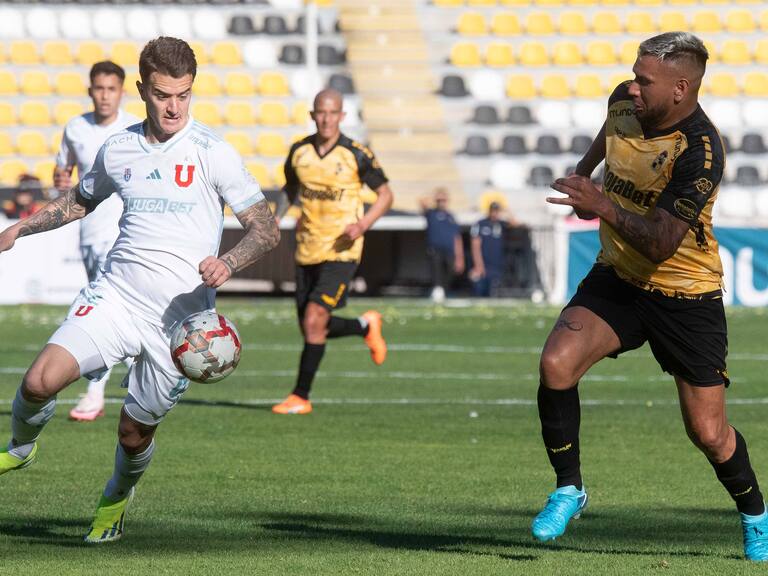 Atentos, hinchas azules: modifican horario del amistoso de la U ante Godoy Cruz