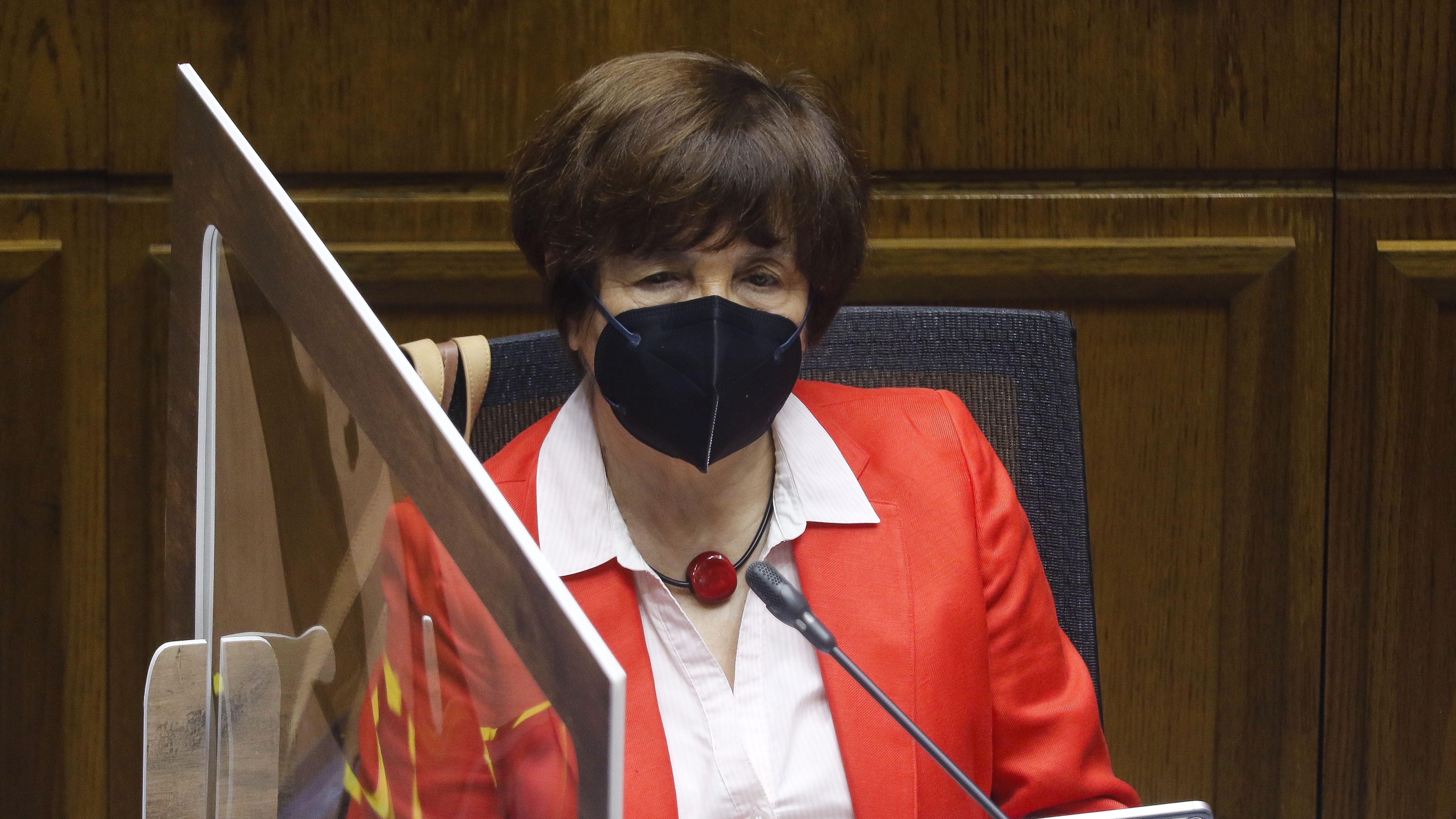 16 DE NOVIEMBRE DE 2020/VALPARAISOLa diputada Carmen Hertz, durante la sesion especial del Senado, citada para discutir la acusacion constitucional en contra del exministro de Interior
FOTO: LEONARDO RUBILAR CHANDIA/AGENCIAUNO