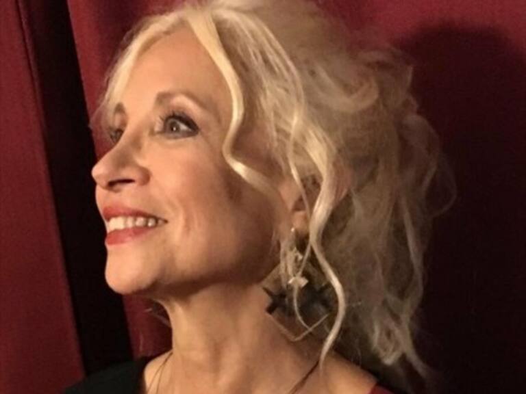 Loreto Valenzuela se lució posando en campaña de ropa interior a sus 62 años