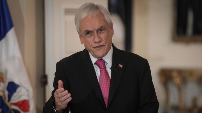 Presidente Piñera llamó a normalizar política fiscal tras cifras económicas