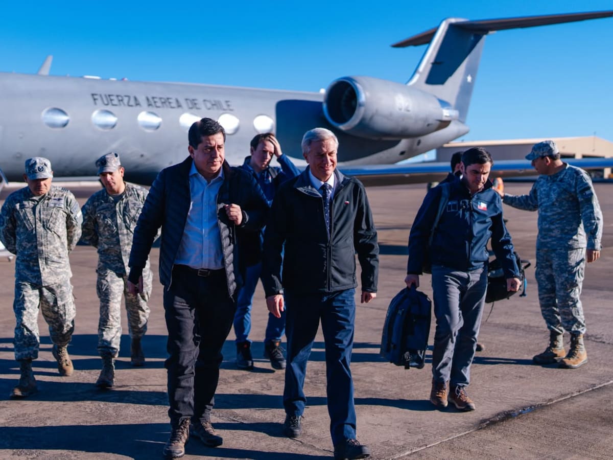 Presidente Kast llega a Antofagasta para evaluar daños tras intensas lluvias y aluviones