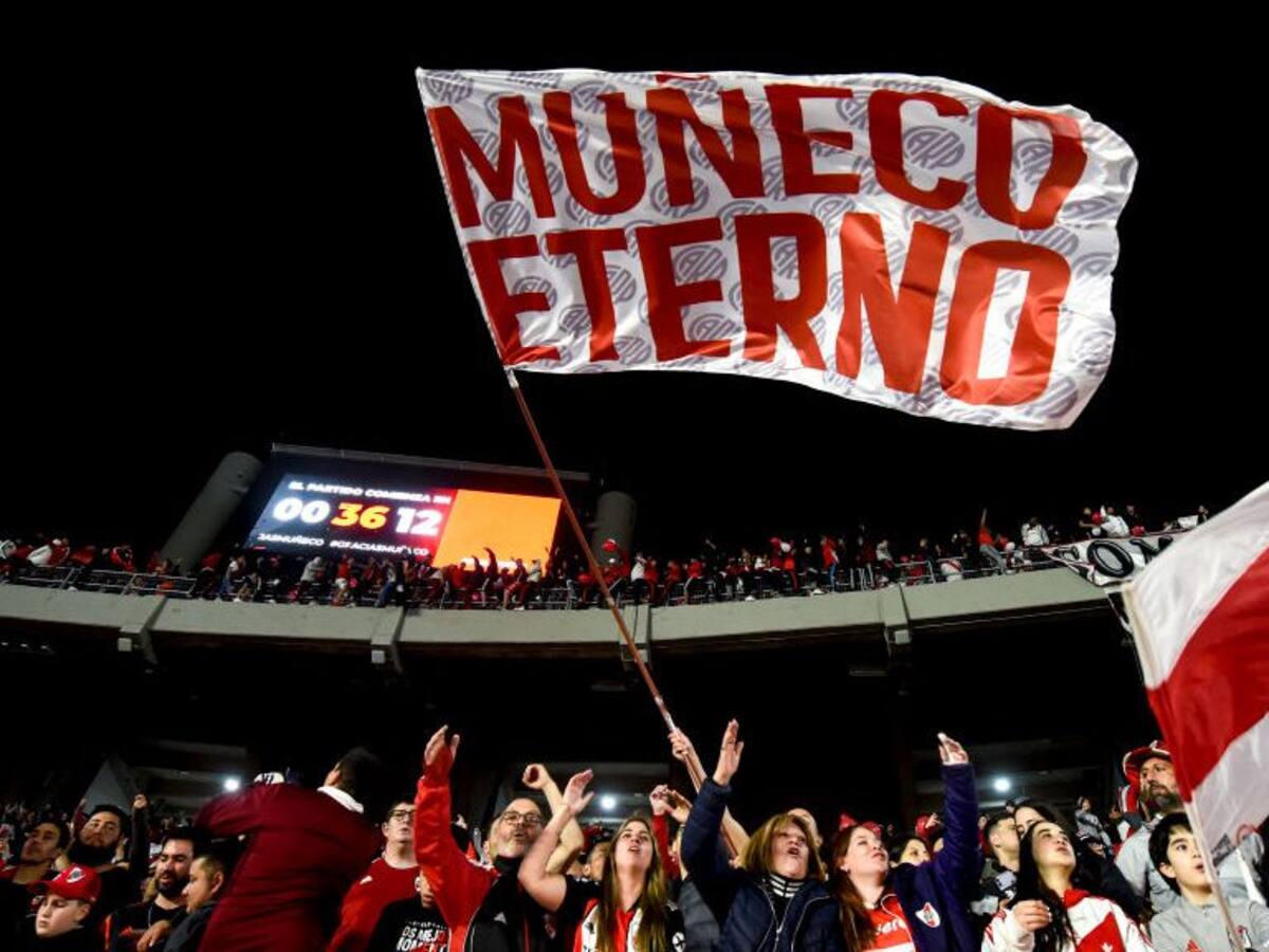 «Muñeco eterno»: El impactante recibimiento de los hinchas de River Plate a Marcelo Gallardo