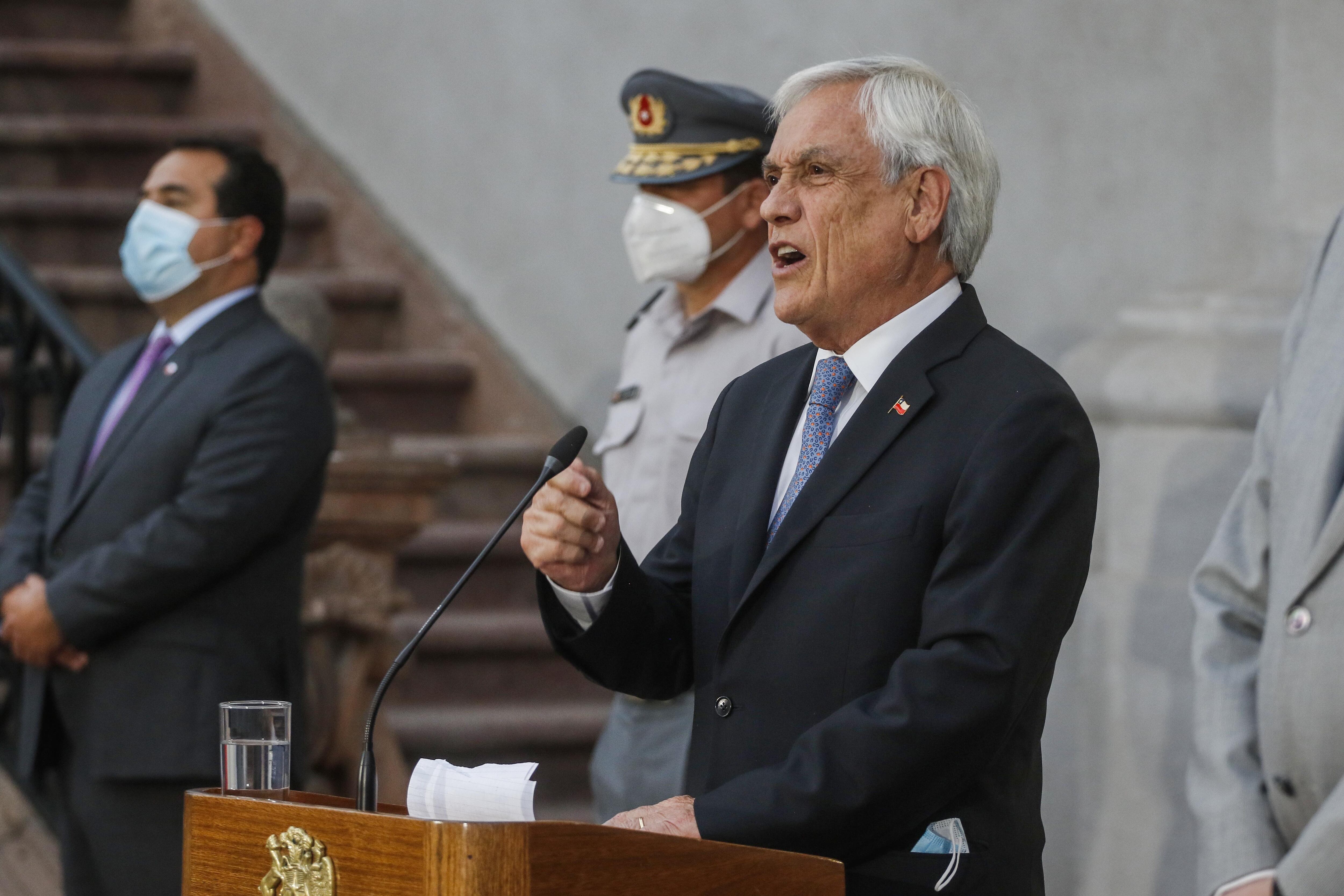 Presidente Sebatián Piñera tras reunión en La Moneda / Agencia Uno