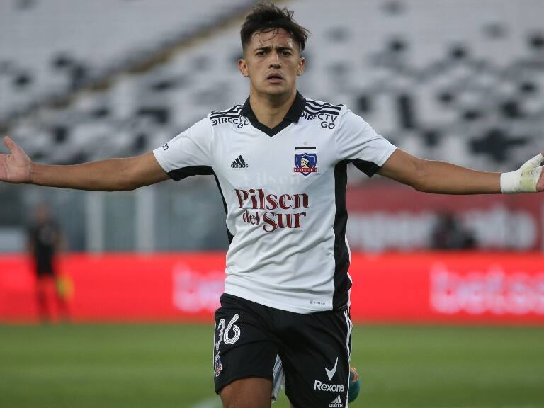 Pablo Solari aplaude el título nacional obtenido por Colo Colo: "Sé de todo el sacrificio que se hizo para llegar a esto"