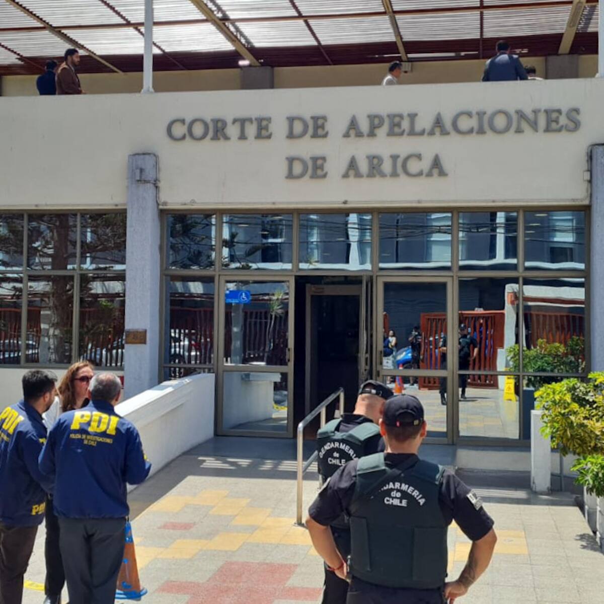 Tenía problemas con otros trabajadores: esto es lo que se sabe del funcionario que atacó a colega en Tribunal de Arica