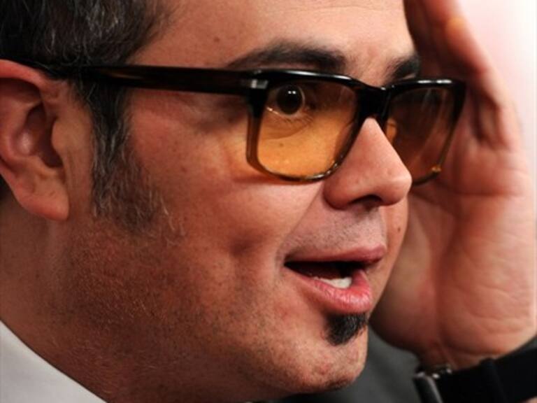 Aleks Syntek fue acusado de acoso por menor británico de 17 años