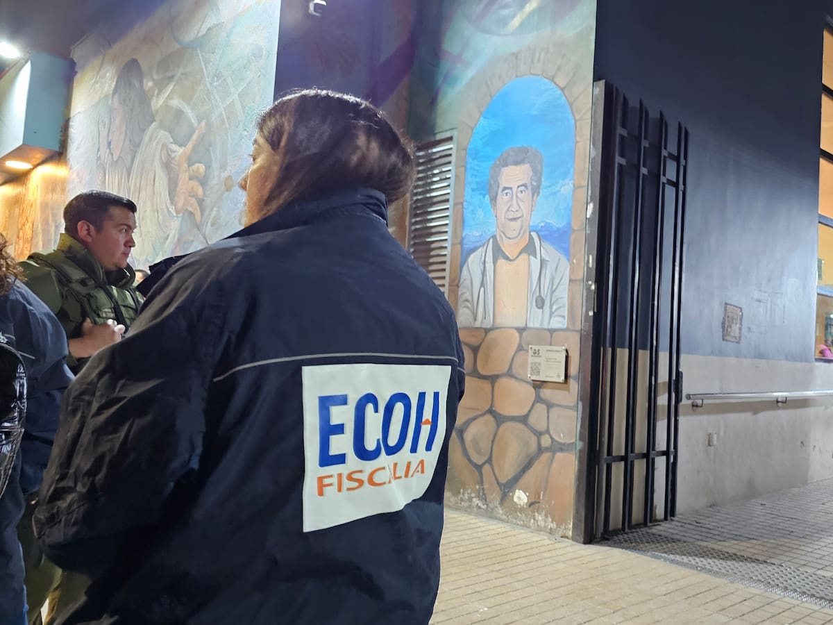 Hombre es acribillado fuera de la casa de su hermana en La Pintana: se percutaron más de 15 tiros