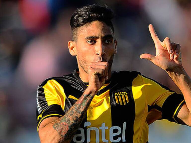 Jonathan Urretaviscaya aseguró que han existido sondeos para ser el próximo refuerzo de Universidad Católica