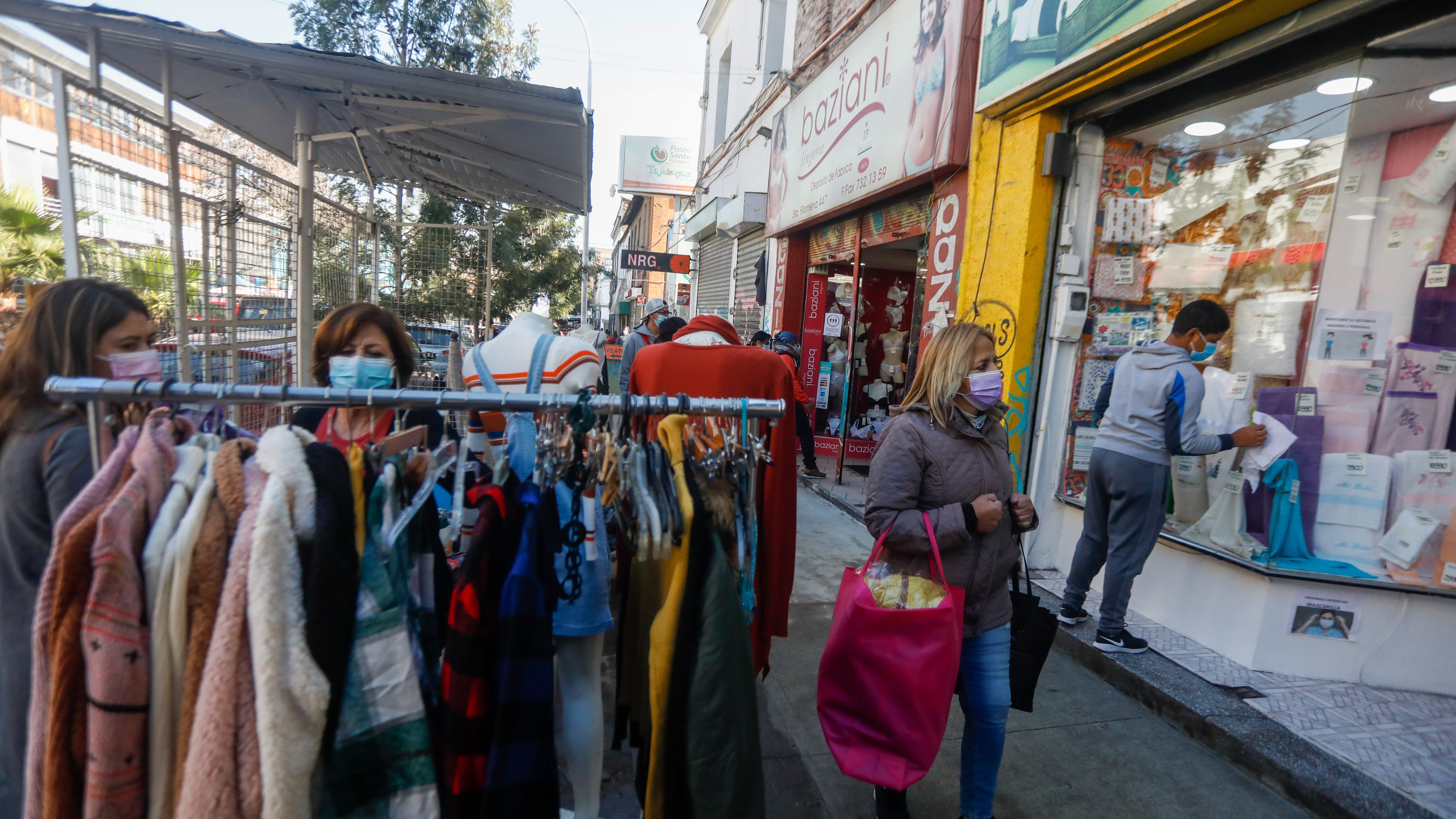 Imacec de abril creció 14,1%