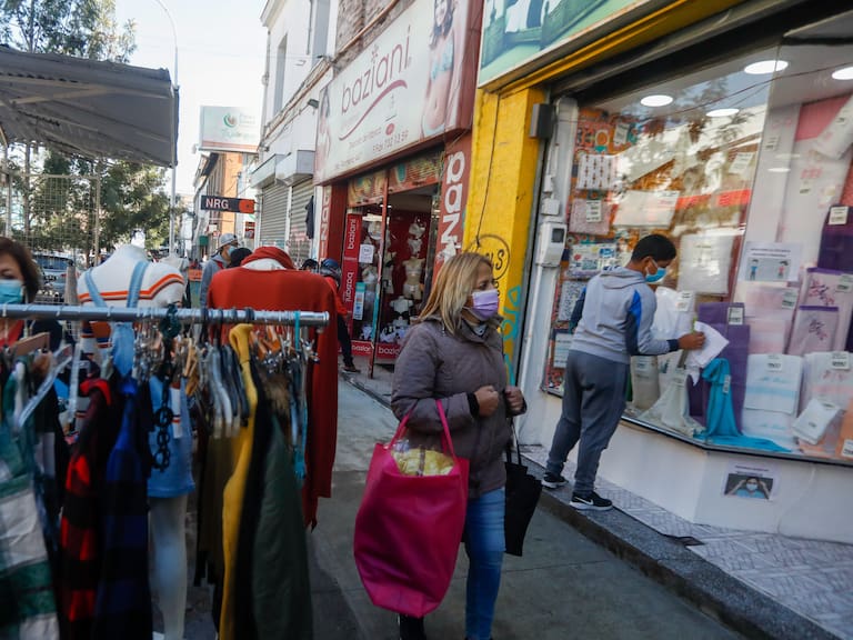 Imacec de abril creció 14,1%, más de lo esperado por los expertos