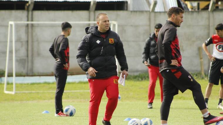 nuevo entrenador Rangers de Talca - cuerpo técnico