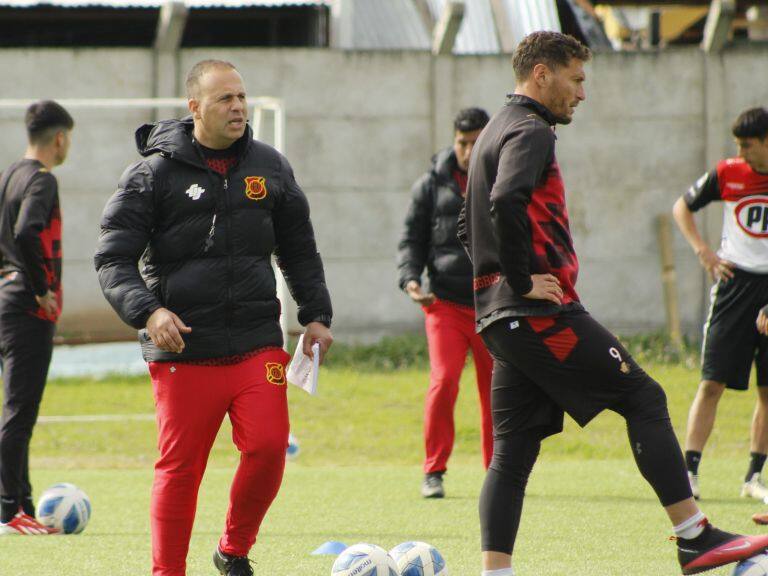 nuevo entrenador Rangers de Talca - cuerpo técnico