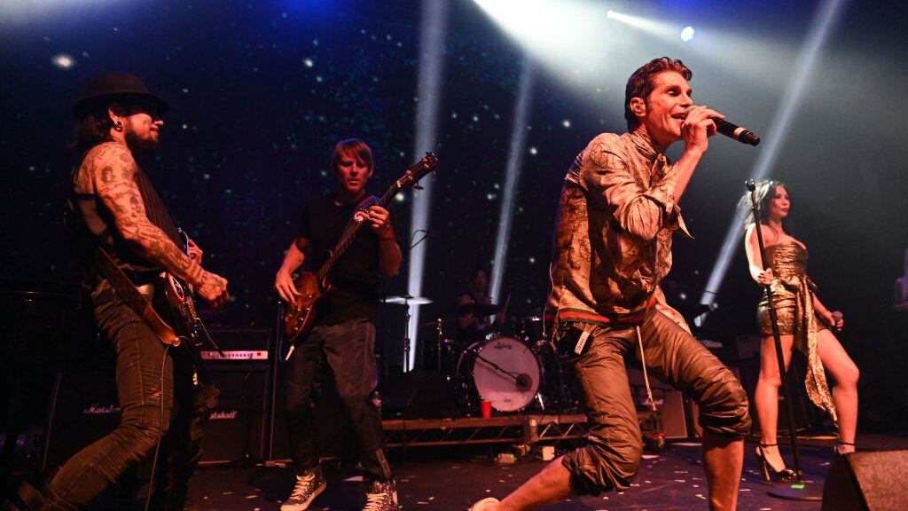 LOS ANGELES, CALIFORNIA - SEPTEMBER 16: (L-R) Musicians Dave Navarro, Chris Chaney and Perry Farrell of Jane's Addiction perform onstage during the second annual Above Ground concert benefiting MusiCares at The Fonda Theatre on September 16, 2019 in Los Angeles, California. (Photo by Scott Dudelson/Getty Images)